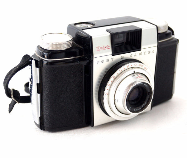 Vintage Kodak Pony II Camera in Original Case (c.1950s) –  ThirdShiftVintage.com