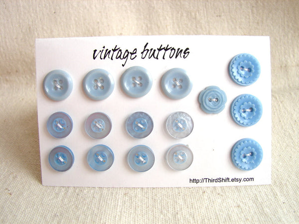 Vintage Buttons in Light Blue (Set of 16) 