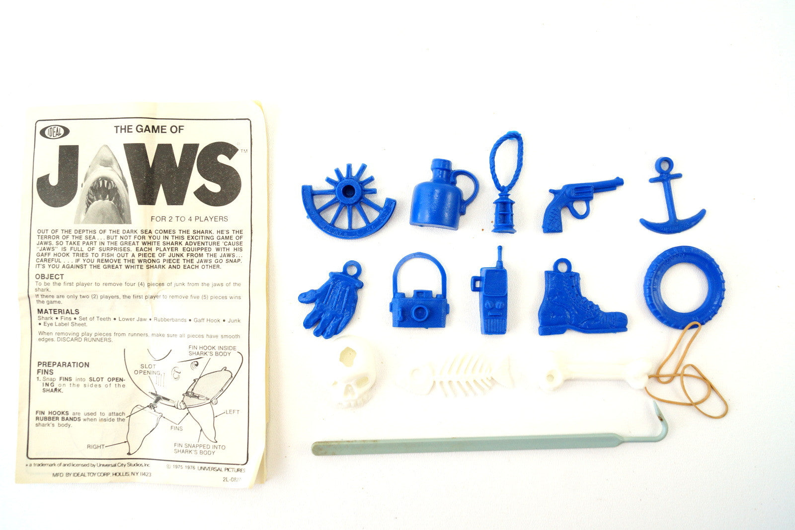 Vintage 1975 Ideal The Game Of JAWS Shark Universal No